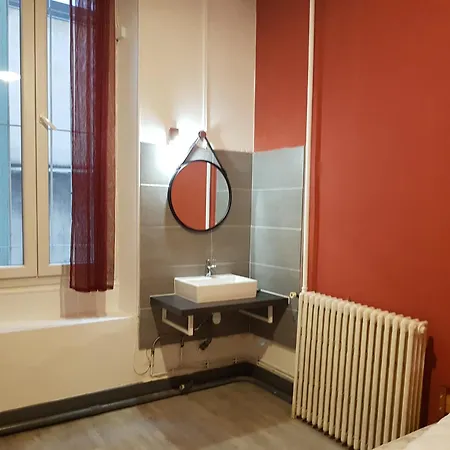 Le Rochereau Yourhosthelper * Grenoble